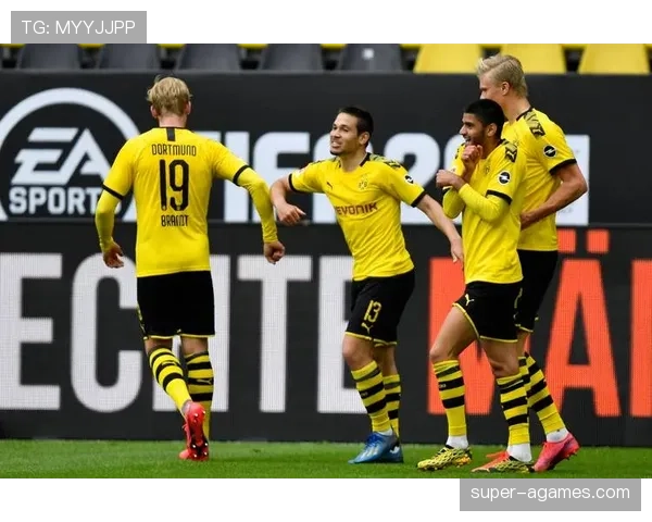 多特关键比赛表现不佳，对赛季走势形成制约与局面变化