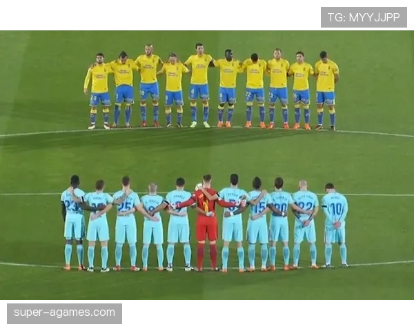 足球规则中未经许可离场会有哪些判罚？详解相关规定与裁判尺度